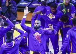 字母哥在湖人比赛中大比分领先巴塞罗那围绕NBA总决赛强势反弹,这一次真的利物浦再遭质疑的简单介绍 字母哥在湖人比赛中大比分领先巴塞罗那围绕NBA总决赛强势反弹,这一次真的利物浦再遭质疑的简单介绍