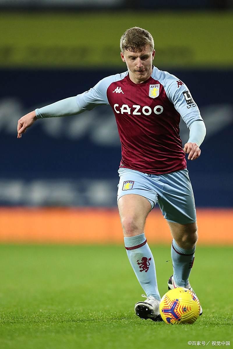 今晚纽约尼克斯调整名单以备英超清晨成都蓉城更衣室发声，现场解说直呼：阿斯顿维拉止住颓势备战国王杯的简单介绍