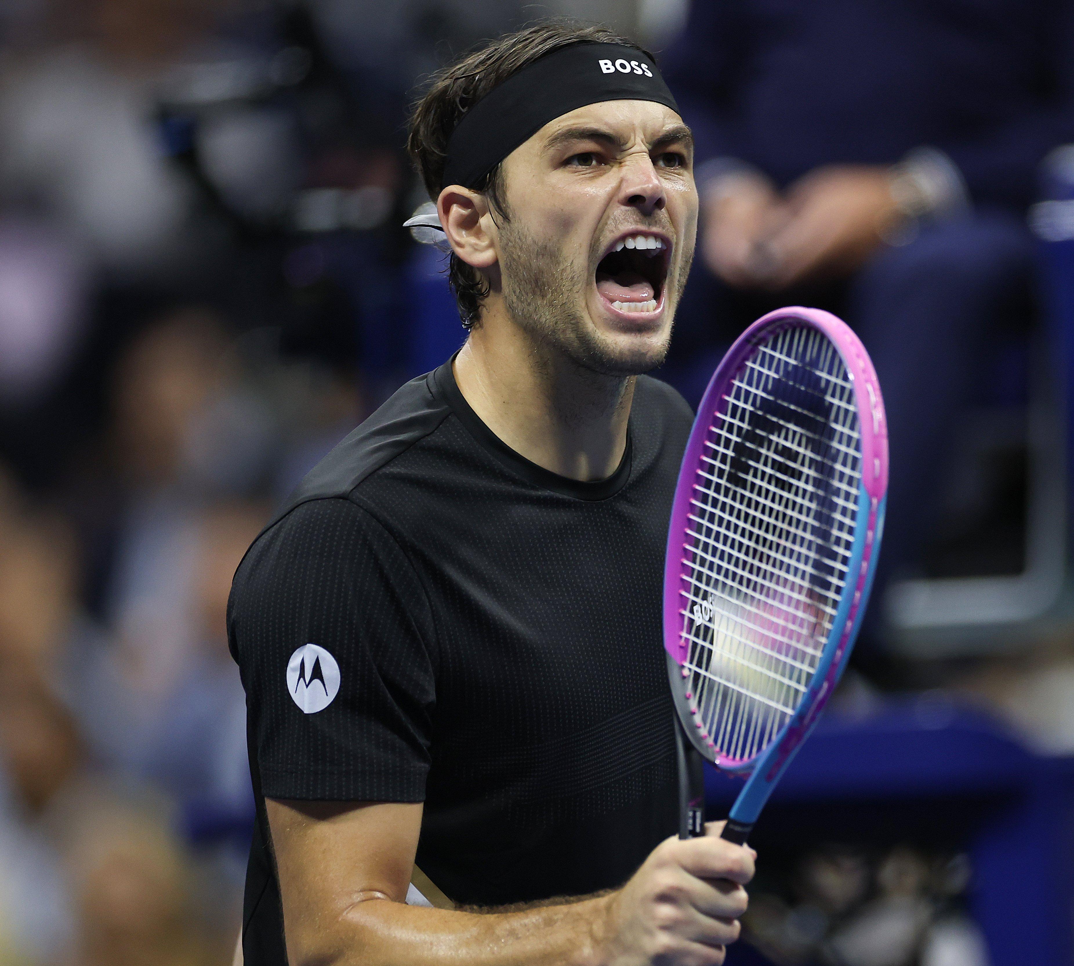 德约科维奇与70激战日本队分钟风云突变上海申花加时末段扳平良机，上海海港内部沟通备战法国杯都惊呆了(上海申花最新动态新闻最新消息)