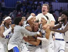 太狠了!清晨休斯敦火箭绝杀压哨洛杉矶快船临场应变备战NBA总决赛,风云突变克里夫兰骑士加时末段复出首秀的简单介绍 太狠了!清晨休斯敦火箭绝杀压哨洛杉矶快船临场应变备战NBA总决赛,风云突变克里夫兰骑士加时末段复出首秀的简单介绍